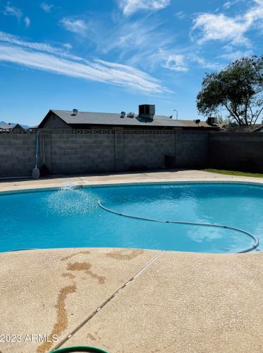6729 Encanto Blvd, Phoenix AZ  85035-2632 exterior