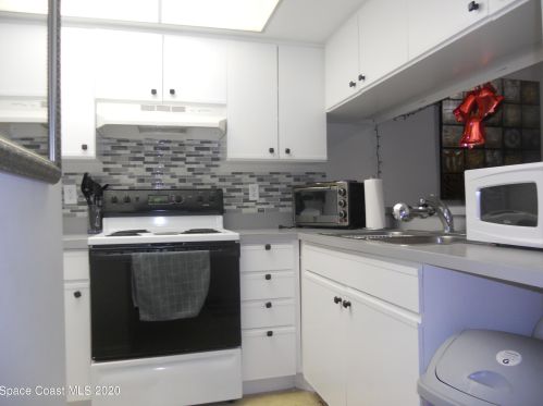 2995 Sir Hamilton Cir, Titusville FL  32780-4951 exterior