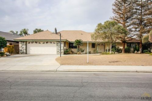 5313 Summerwind Way, Bakersfield, CA 93308-6525