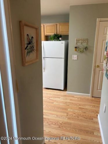 606 Bromelia Ct, Jackson Twp NJ  08527-4128 exterior