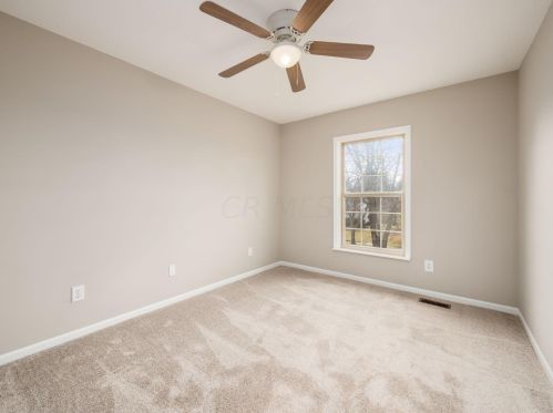 231 Stonemast Loop, Pataskala OH  43062-7322 exterior