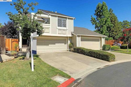 1901 Fiorio Cir, Pleasanton, CA 94566-8431