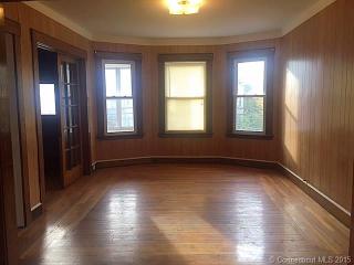 75 Clinton Ave, New Haven CT  06513-3102 exterior