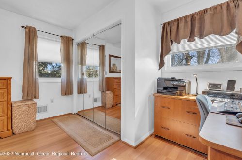 17 Dogwood Dr, Jackson Twp NJ  08527-1342 exterior