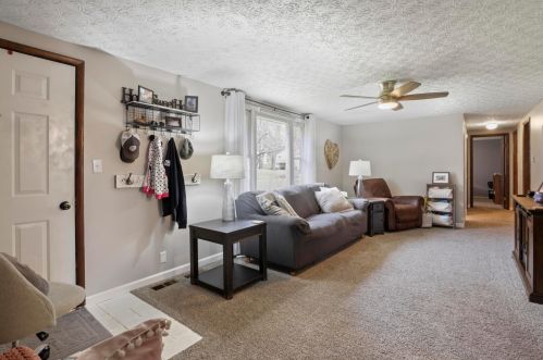 300 Cooper St, Mount Vernon OH  43050-1604 exterior