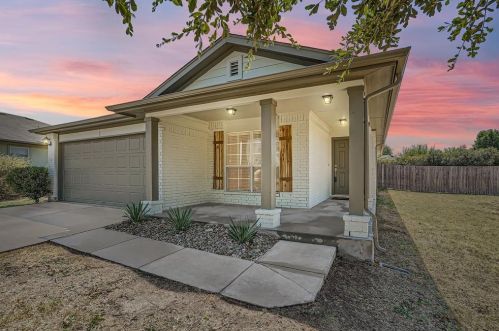 107 Altamont St, Monadale, TX 78634-5390