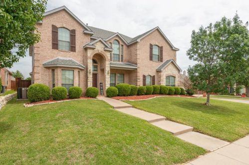 6800 Muleshoe Ln, Fort Worth, TX 76179-2582