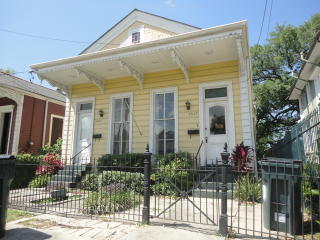 4525 Dryades St, New Orleans LA  70115-5527 exterior