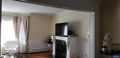 134 Palisades Blvd, Palisades Park NJ  07650-1234 exterior