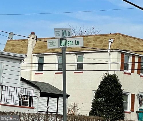 162 Bullens Ln, Woodlyn, PA 19094-1903
