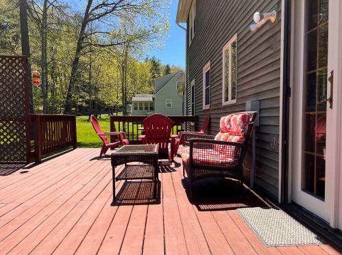 2 Cindy Ave, Unity NH 03743-3366 exterior