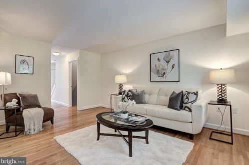 6067 Bonnie Bern Ct, Springfield VA  22015-3365 exterior