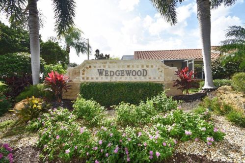 7181 Foxworth Ct, Boynton Beach FL  33437-6455 exterior