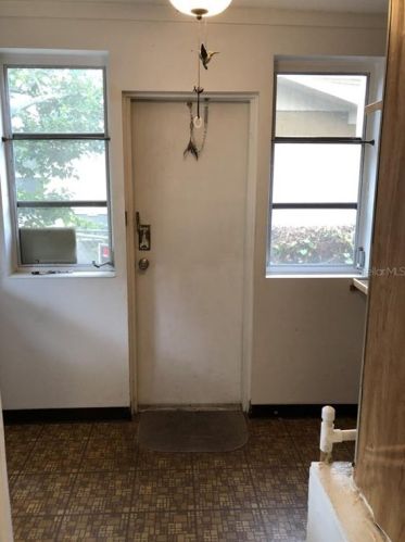 516 Disston Ave, Tavares FL  32778-2711 exterior