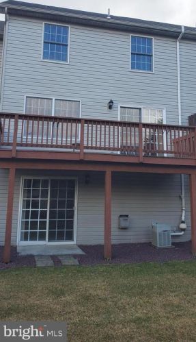 4062 Darius Dr, West Enola PA  17025-1475 exterior