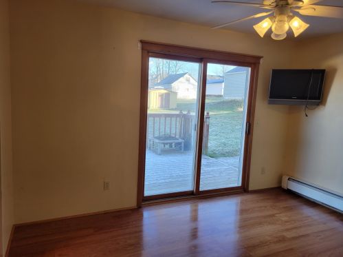1202 Riverview Dr, Kewaskum WI  53040-9782 exterior