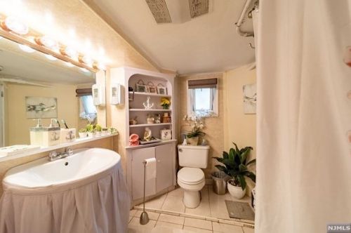 36 Elm St, Ridgefield Park NJ  07660-2207 exterior