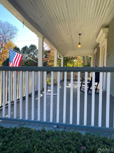 368 Middlesex Ave, Metuchen NJ  08840-1536 exterior