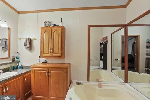 1439 Mainsville Rd, Lees Cross Roads PA  17257-9274 exterior