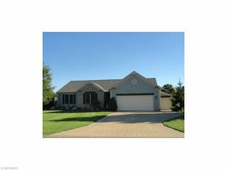 1916 Abbots Pond Cir, Canton, OH 44721-3873