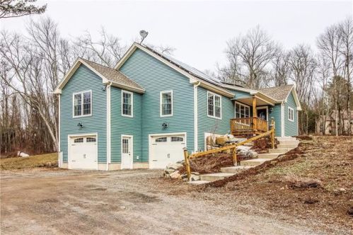 8 Jerusalem Rd, North Windham, CT 06280-1409