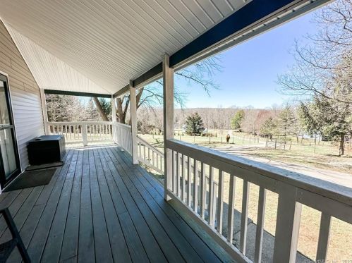 49 Bunny Rd, Norwich CT  06365-8705 exterior