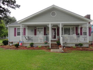 355 Mill St, Belhaven, NC 27810-1126