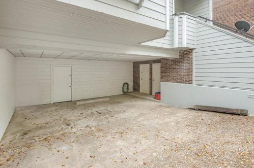 1725 Enterprise Ave, League City TX  77573-2903 exterior