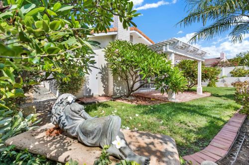 5949 Bounty St, San Diego CA  92120-2920 exterior