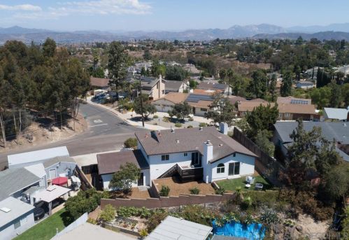 2599 Katherine St, El Cajon CA  92020-2076 exterior