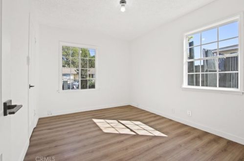 13327 Oleander Ave, Compton CA  90222-2641 exterior