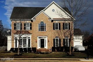 43014 Northlake Blvd, Leesburg VA  20176-6889 exterior