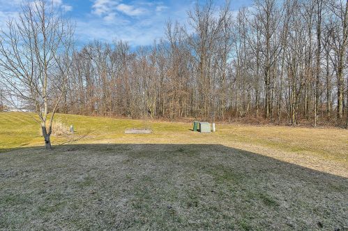 643 Keltonhurst Dr, Pataskala OH 43062-7363 exterior