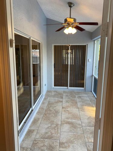 1012 Longfellow Rd, Fort Pierce FL  34953-2329 exterior