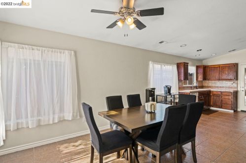 20 Megan Ct, Oakley CA  94561-3956 exterior