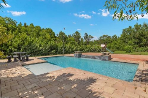 3120 68 St, Naples FL 34105-7225 exterior