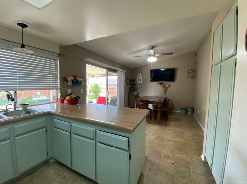 1037 Buxton St, Rialto, CA 92377-4230