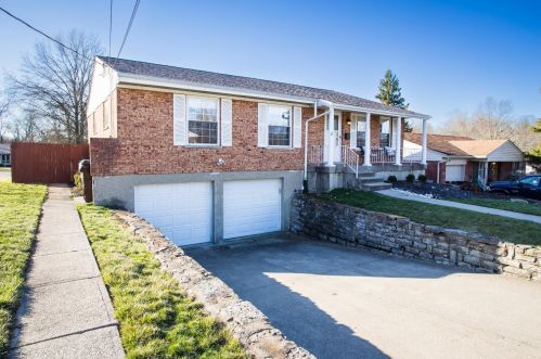 3005 Goda Ave, Cincinnati, OH 45211-2705