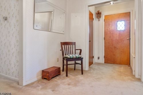 158 Voorhees Corner Rd, Flemington, NJ 08822-3352