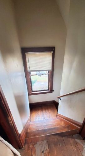 1403 Neshannock Blvd, New Castle PA  16105-2410 exterior