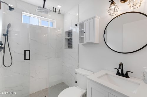 17827 9th Ave, Phoenix AZ  85023-1557 exterior