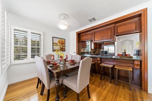 4330 Theresa St, Long Beach CA  90814-1334 exterior