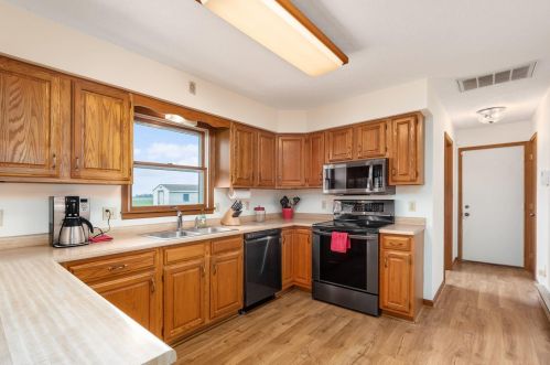 391 Waverly Ave, Washington Ch OH  43160-2464 exterior