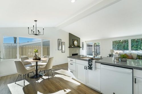 3350 Dorchester Dr, San Diego CA 92123-2641 exterior