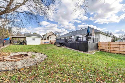 2246 Elvira Way, Green Bay, WI 54313-4056