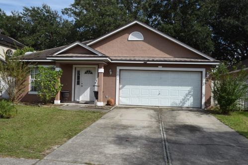 9564 Chandon Dr, Orlando, FL 32825-6130