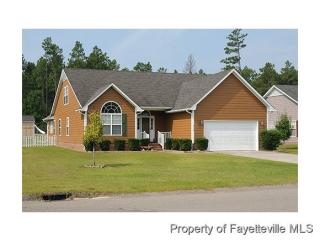 315 Somerset Dr, Raeford, NC 28376-5437