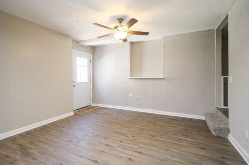 760 Guide Post Ln, Stone Mountain GA  30088-1942 exterior