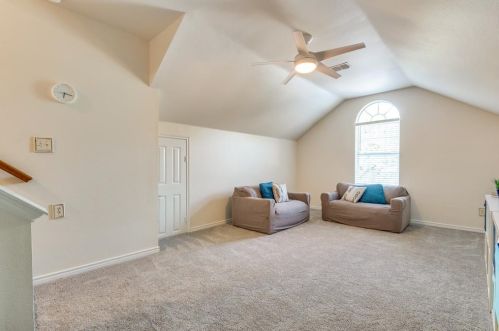 3405 Dorchester Ct, Lewisville TX  75022-4924 exterior