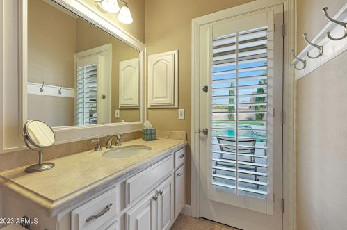 11246 Del Timbre Dr, Scottsdale AZ 85259-6327 exterior